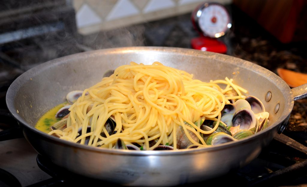 Spaghetti with Clams|My Global Cuisine 